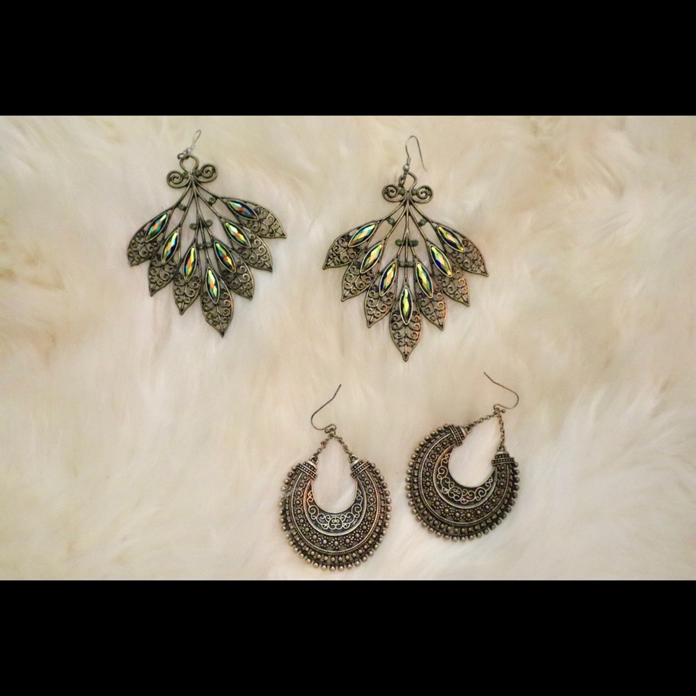 Bronze earrings set